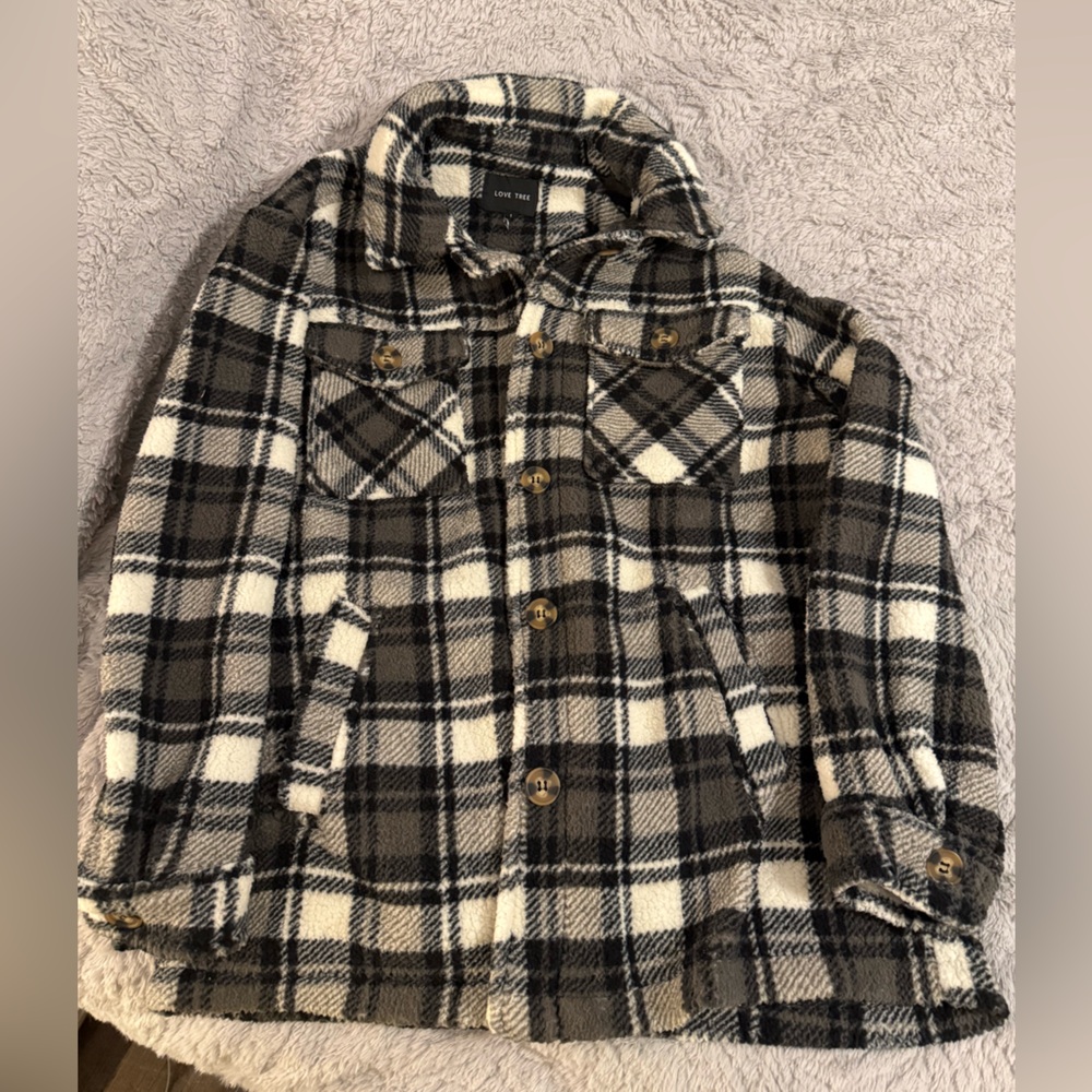 Love Tree Black and White Plaid Outerwear